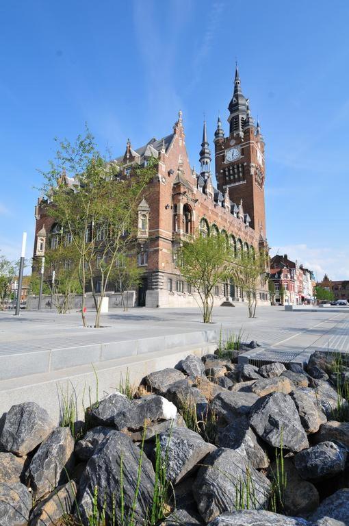 Krisko Parking Prive Et Clos Armentières Exteriér fotografie