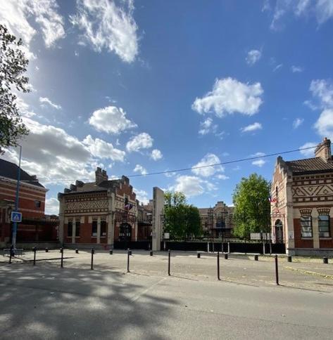 Krisko Parking Prive Et Clos Armentières Exteriér fotografie