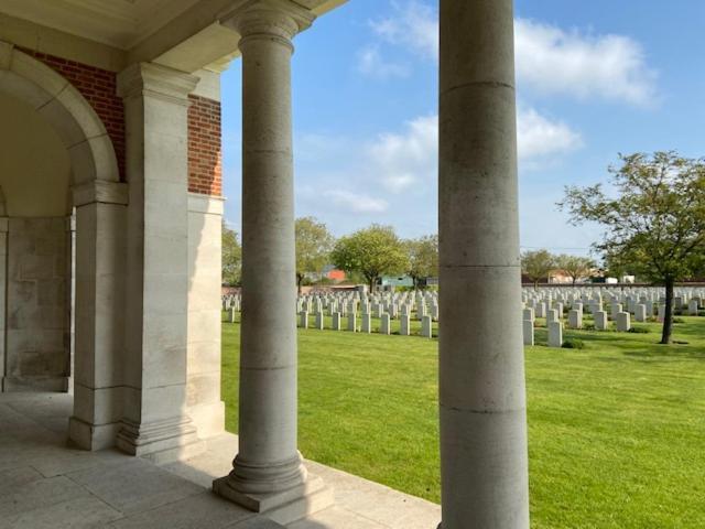 Krisko Parking Prive Et Clos Armentières Exteriér fotografie